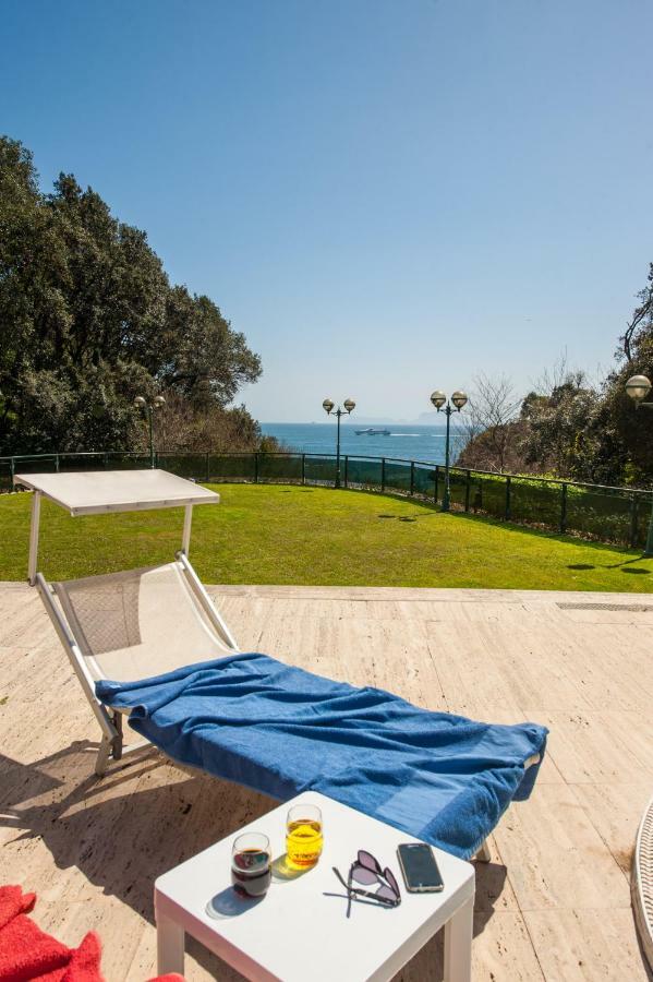 Appartamento Holiday Family - Big On The Swimming Pool In Front Of Capri *
